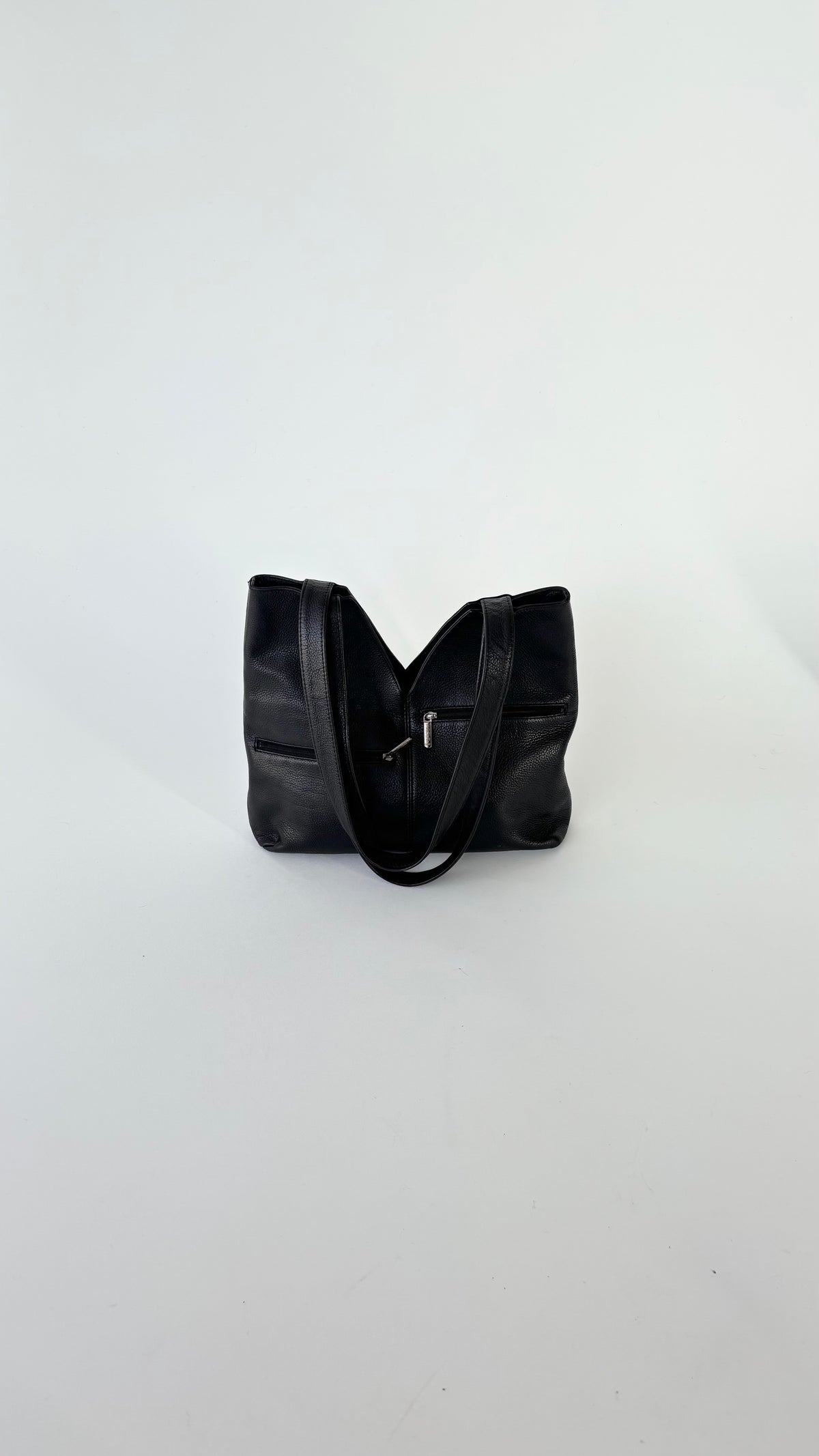 Groom Paris 90’s Leather Bag