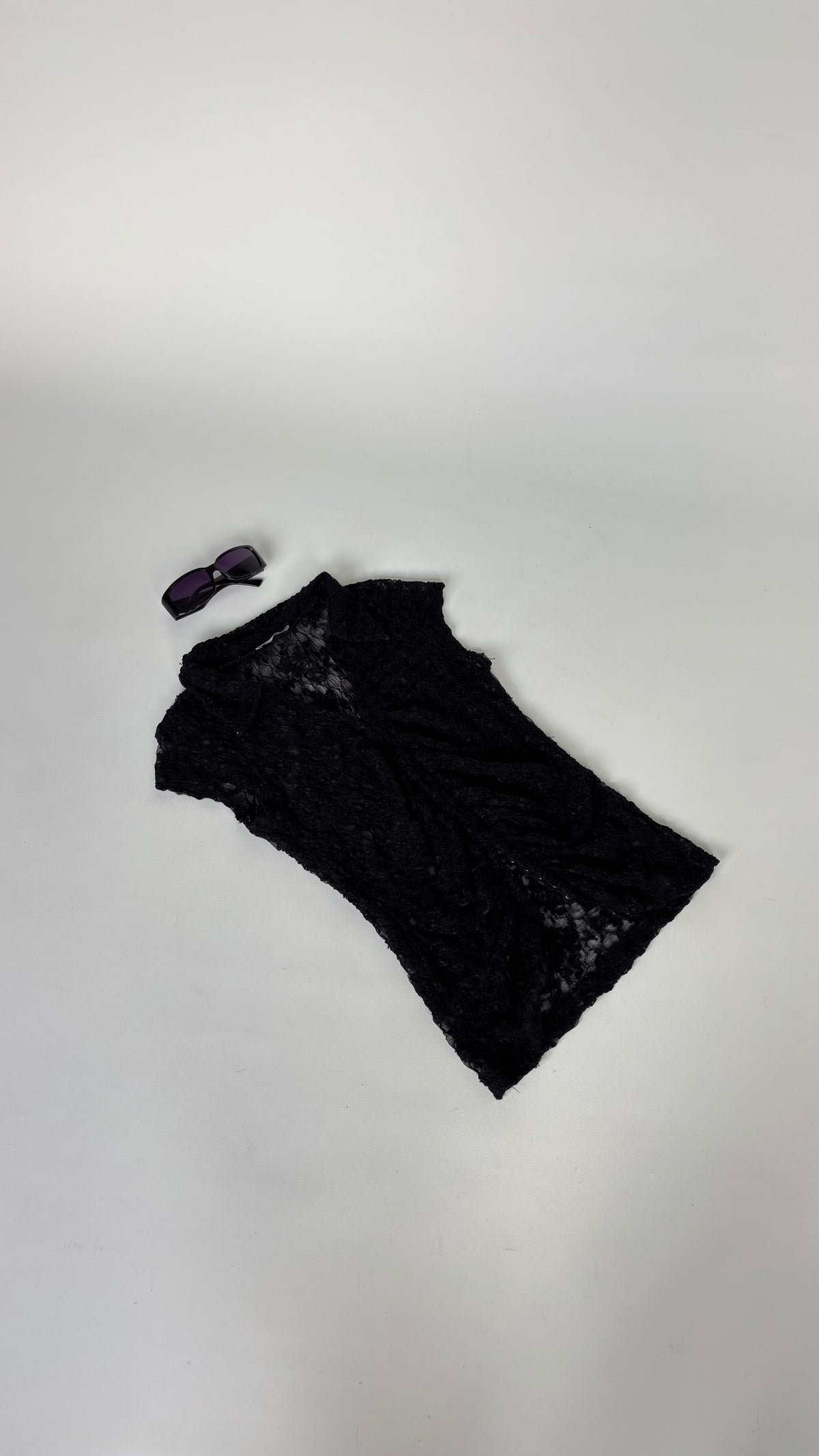 90’s Lace Eyelet Top (8-10)