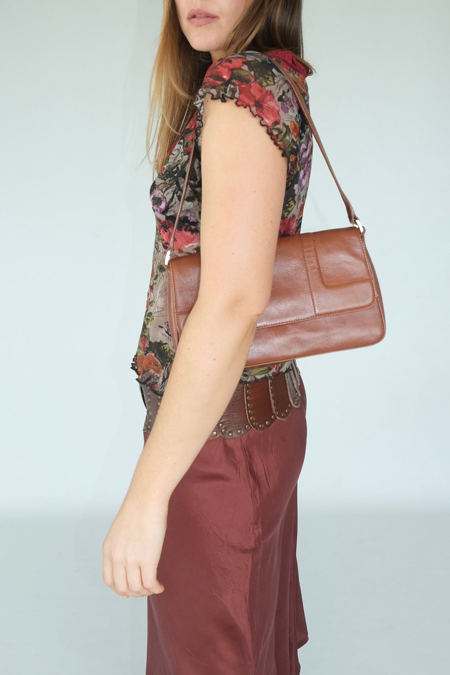 Valenti Leather Shoulder Bag