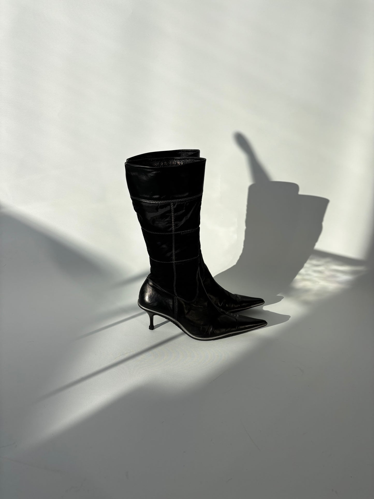 Don Diego Pointed Quilt Leather Boots size (7.5/8)