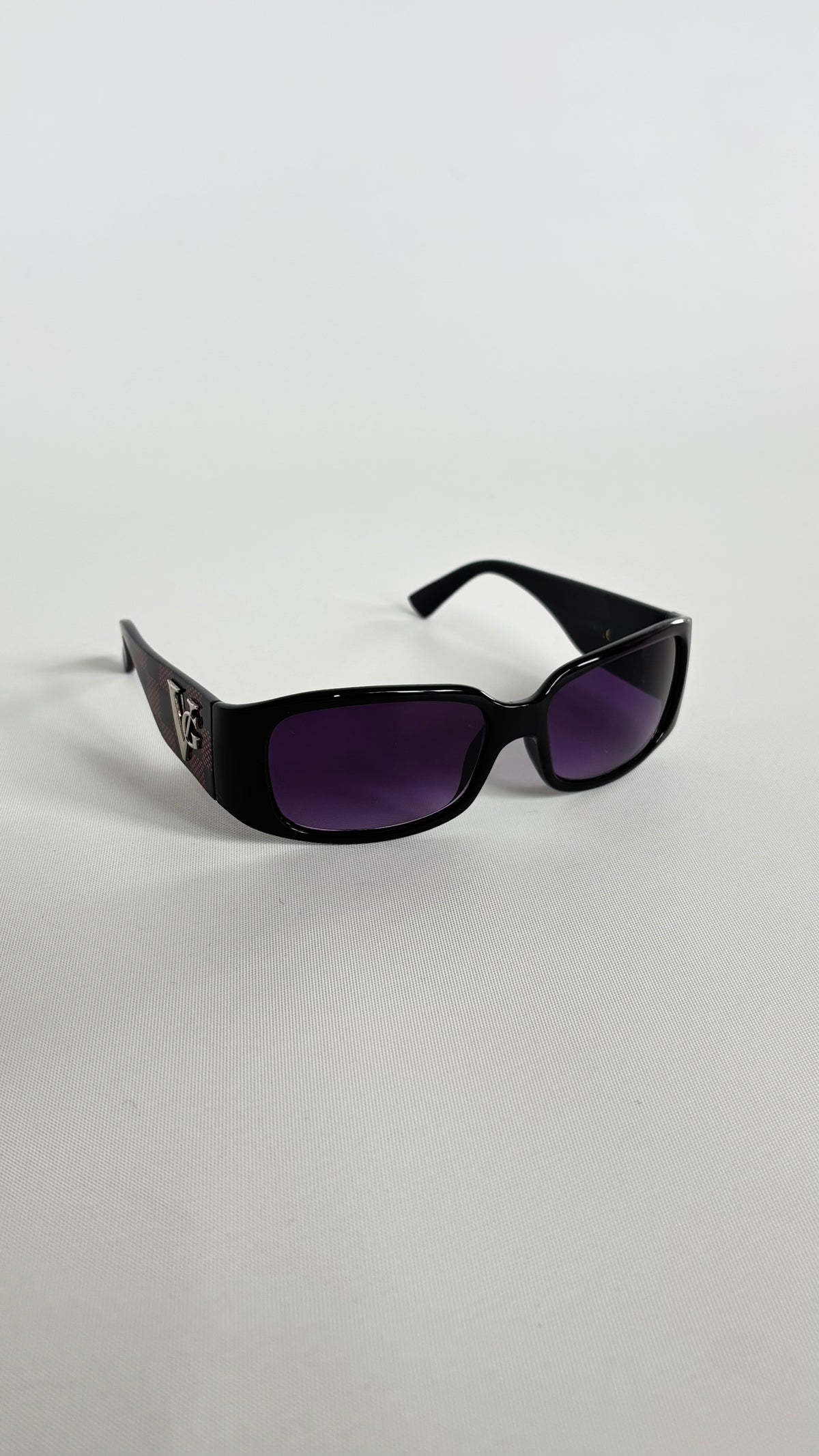 VG 2000’s Sunglasses