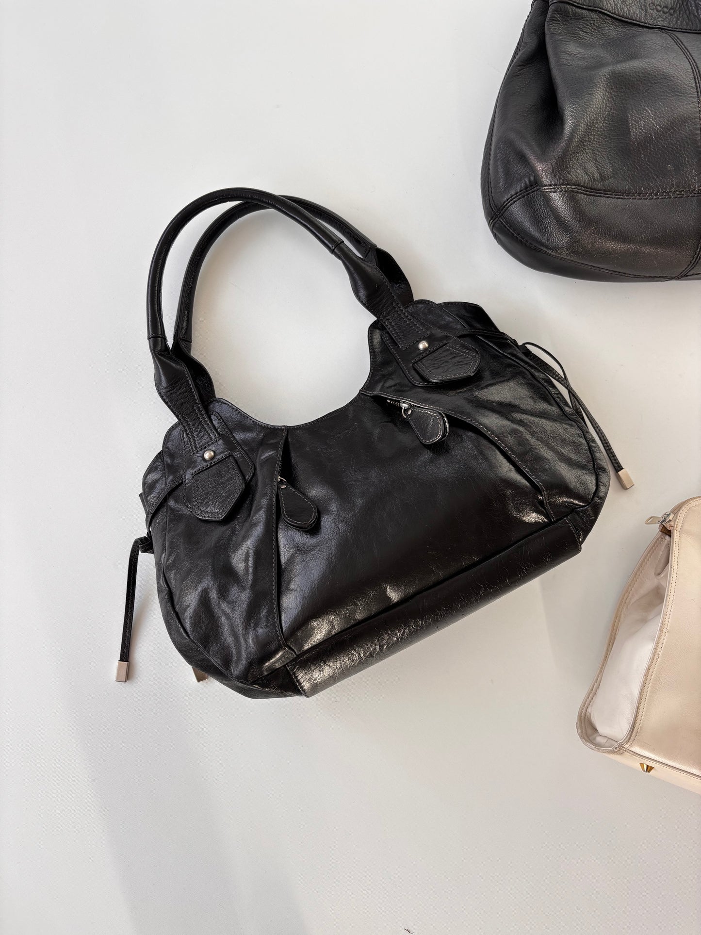 2000’s Ecco Leather Slouch Bag