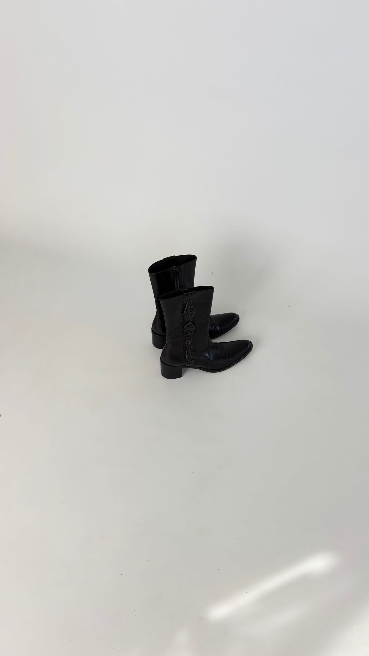 Vic | Matie Italian Leather Boots (37)