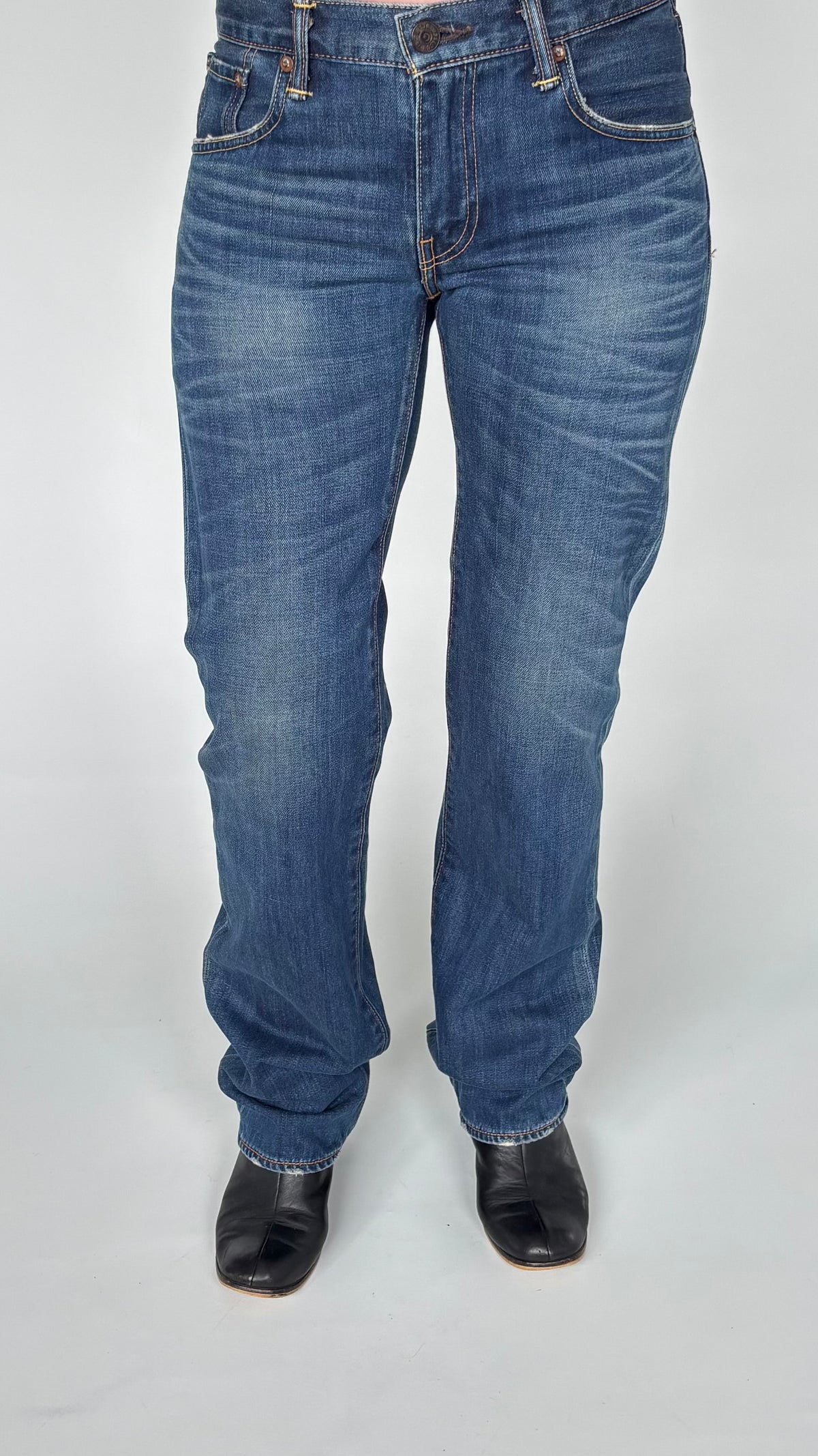 Japanese Levi’s 502’s Straight Leg (6-8)