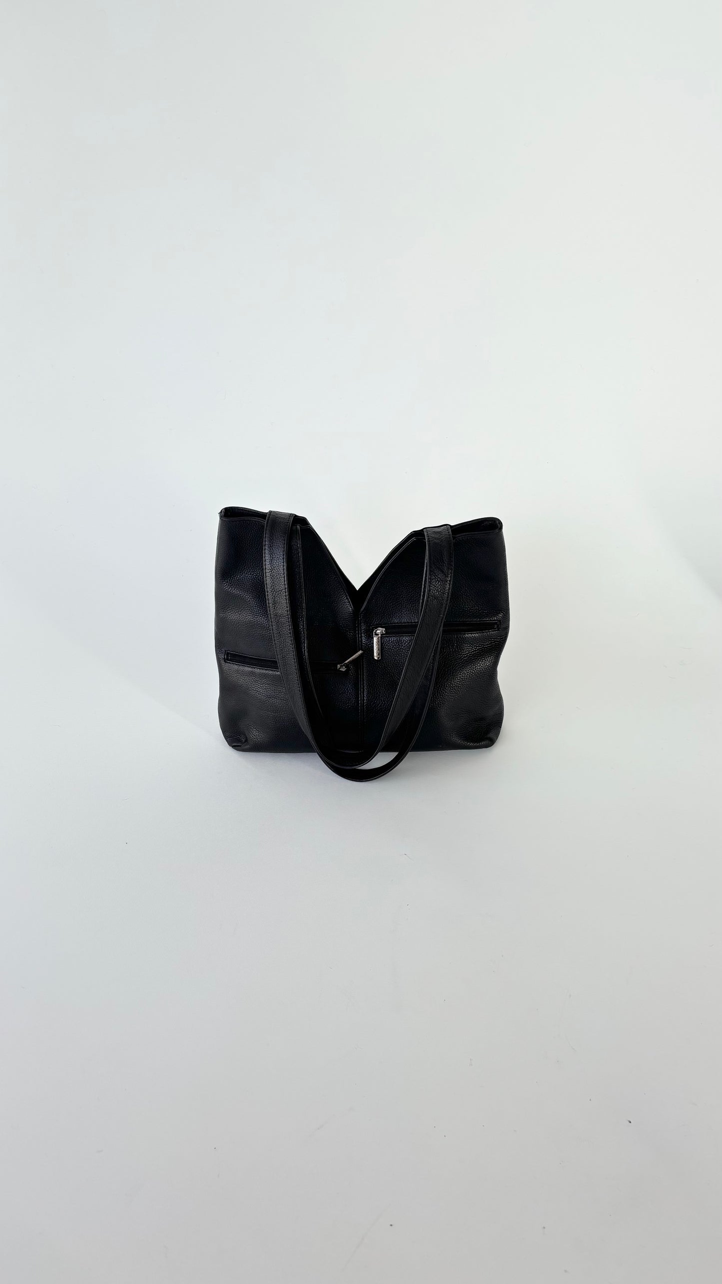 Groom Paris 90’s Leather Bag