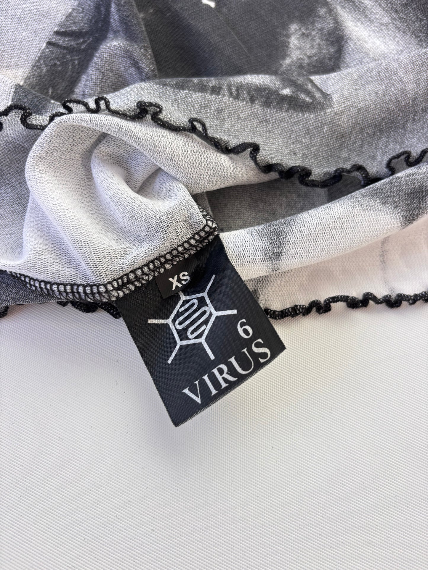 Virus Eyes Mesh Crop