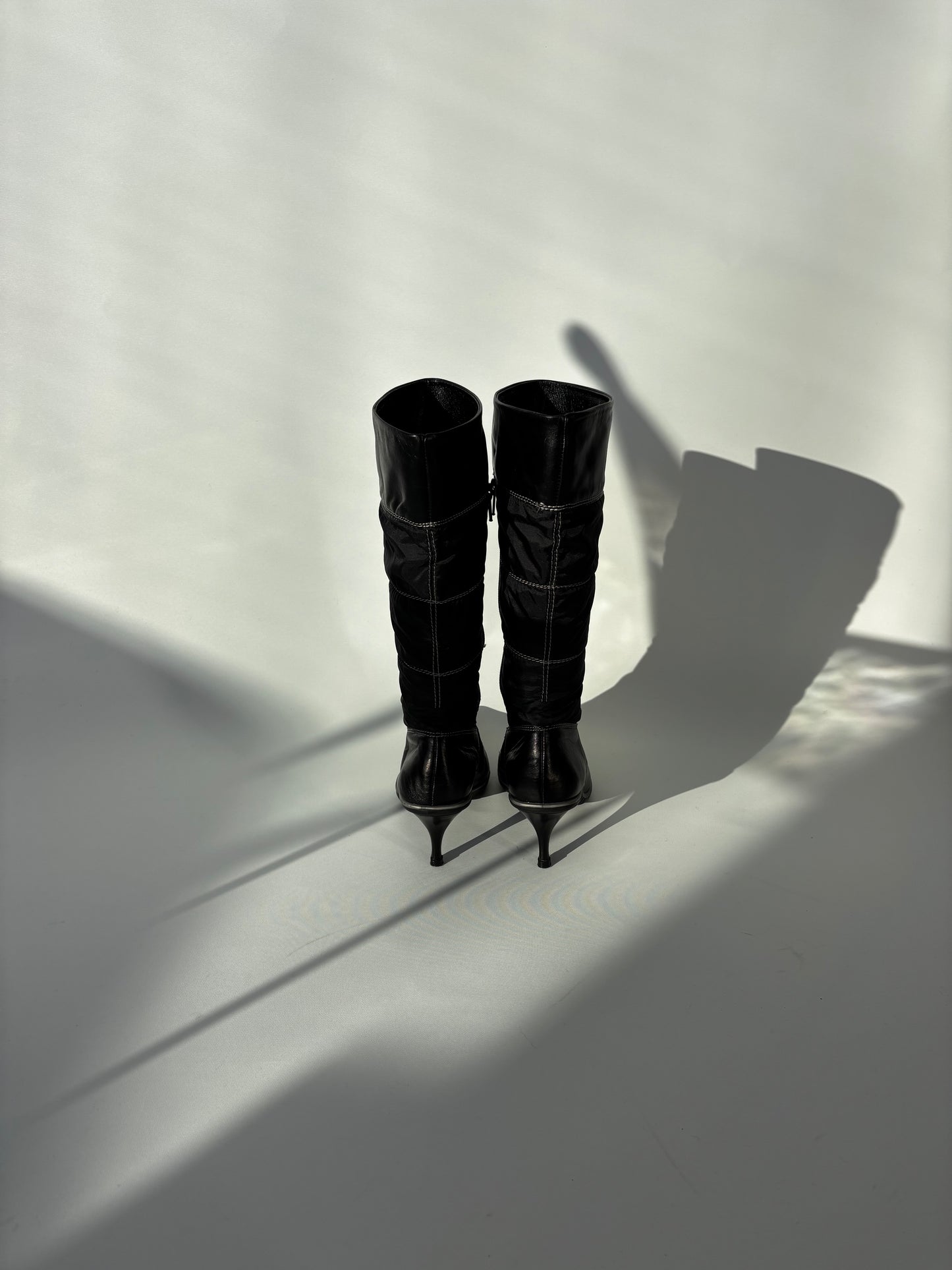 Don Diego Pointed Quilt Leather Boots size (7.5/8)