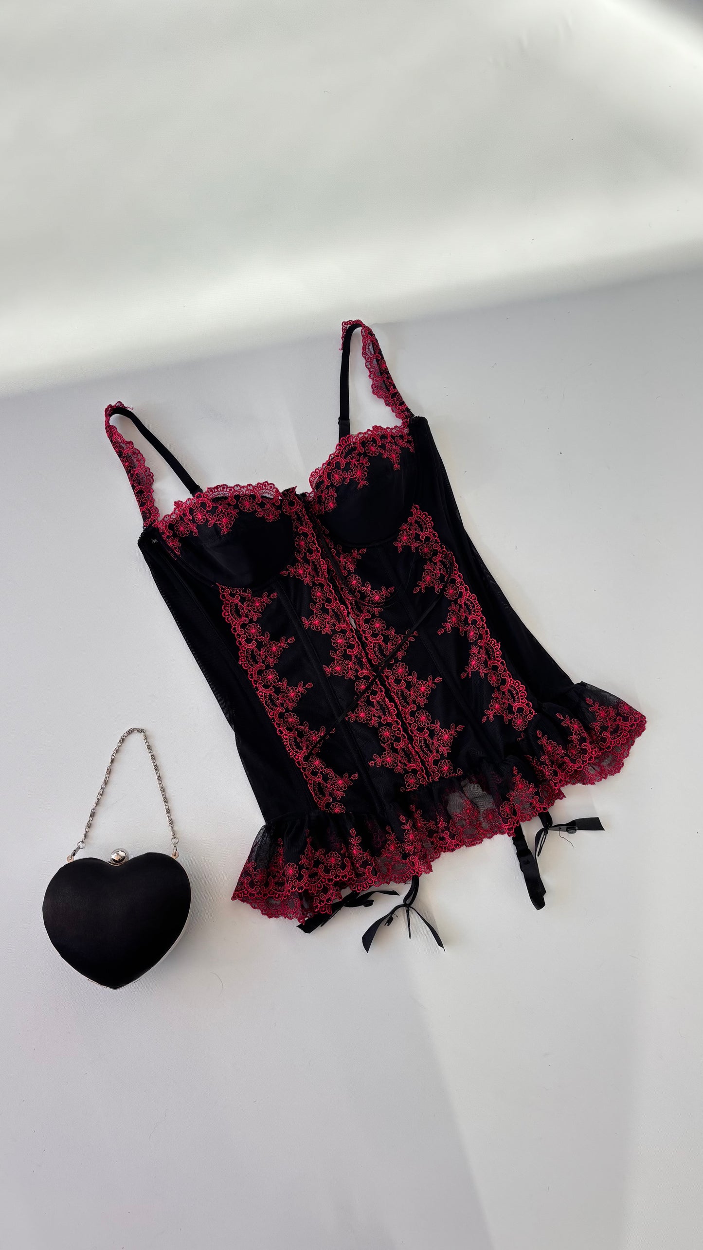 Leg Avenue Lace Corset (10-12)