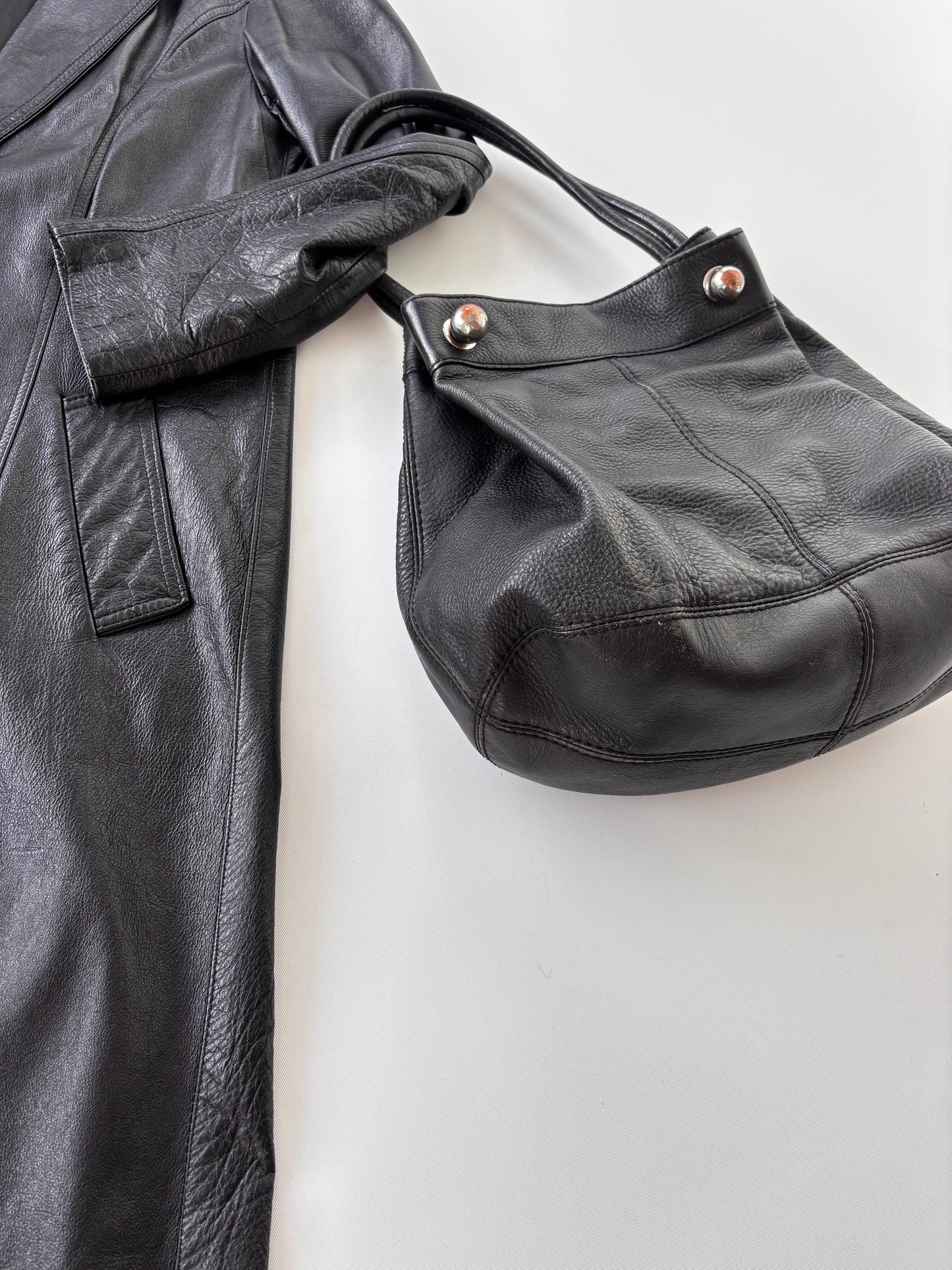 2000’s Ecco Leather Slouch Bag