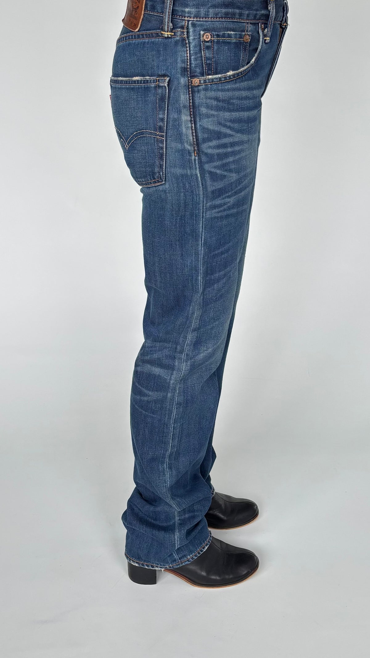 Japanese Levi’s 502’s Straight Leg (6-8)